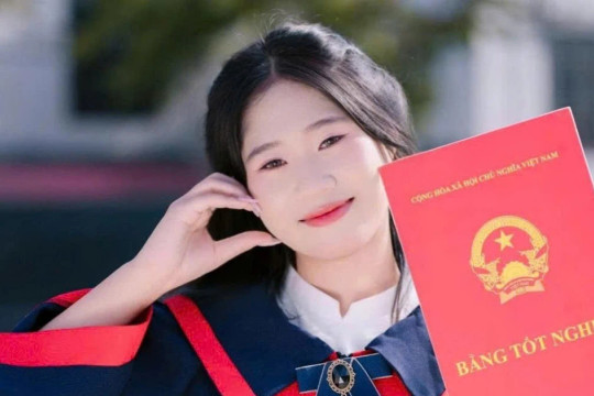 Nữ sinh người Thái chọn trường sư phạm để mang tri thức trở về quê hương