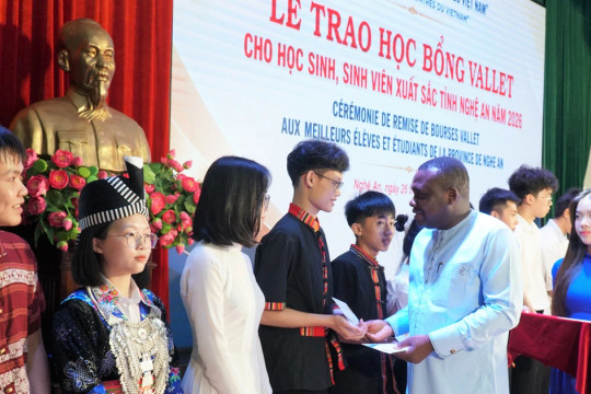 116 học sinh, sinh viên xuất sắc tỉnh Nghệ An nhận học bổng Vallet năm 2026