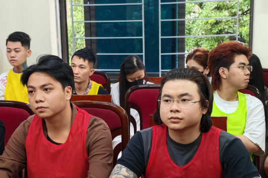 Đừng để bạo lực trên mạng trở thành 'bài học' cho học sinh
