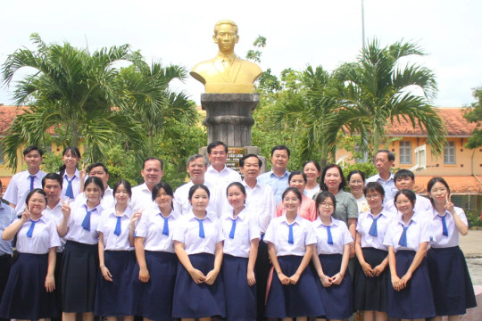 Bí thư Thành ủy Cần Thơ kiểm tra công tác chuẩn bị năm học mới