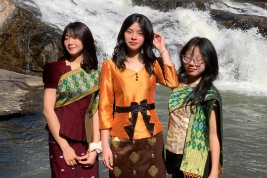 Nữ sinh người Thái và tình yêu với khoa học