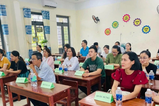Chặn lạm thu núp bóng 'tự nguyện'