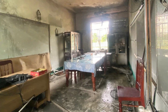 Cháy trường tiểu học ở Quảng Ngãi, phát hiện Phó Hiệu trưởng tử vong