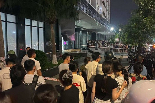 Người đàn ông rơi từ tầng thượng chung cư tử vong: Nhân chứng nghe thấy tiếng hét lớn
