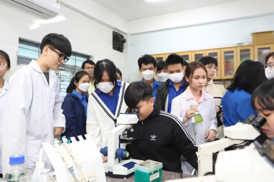 Nguồn nhân lực chất lượng cao: Lợi thế cạnh tranh quốc gia