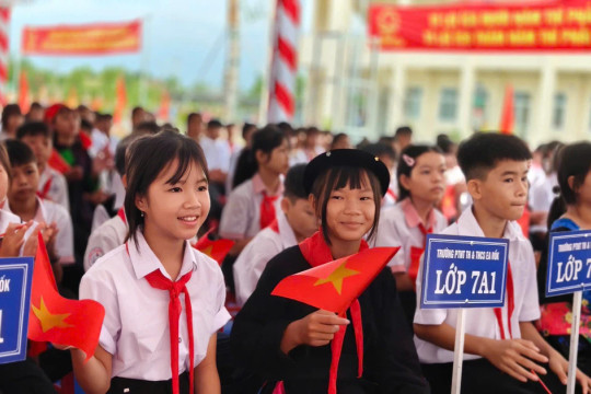 Tạo sức bật cho giáo dục vùng khó, mở lối thoát nghèo