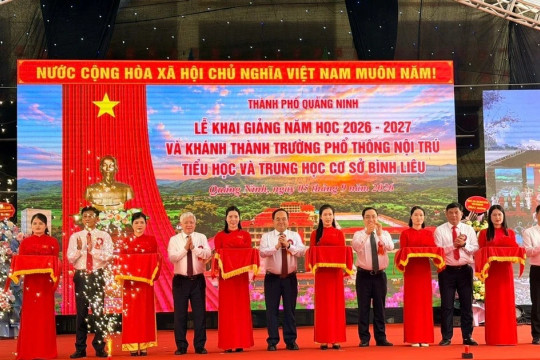 Phó Chủ tịch Thường trực Quốc hội dự Lễ khai giảng tại miền núi Quảng Ninh