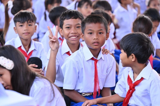 Chung tay tiếp sức trẻ em tại các điểm trường khó khăn trở lại trường học