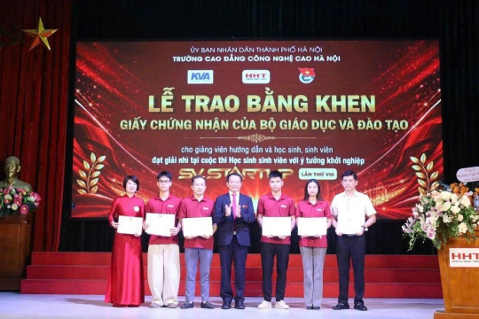 Hiệu trưởng HHT - đào tạo người học làm chủ công nghệ
