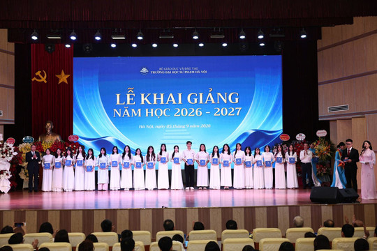 Hiệu trưởng các đại học gửi thông điệp nhân văn tới sinh viên nhân ngày khai giảng