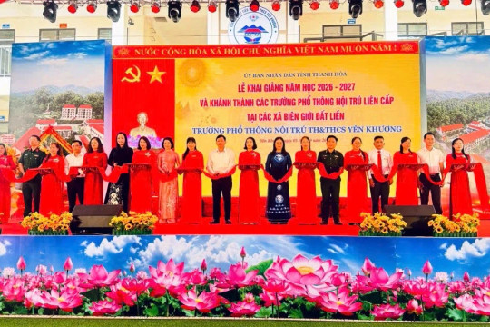 Niềm vui ngập tràn mái trường mới nơi biên giới Yên Khương