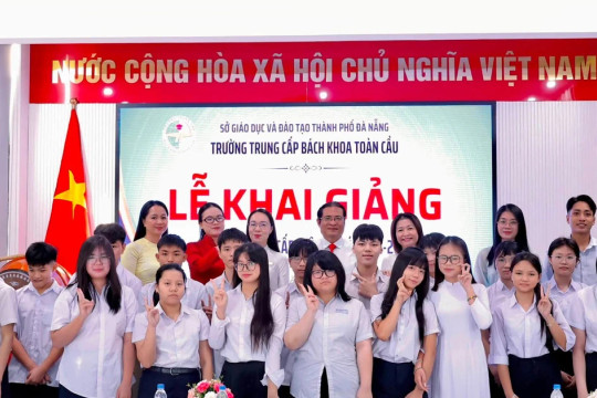 Trường Trung cấp Bách khoa Toàn Cầu khai giảng năm học mới