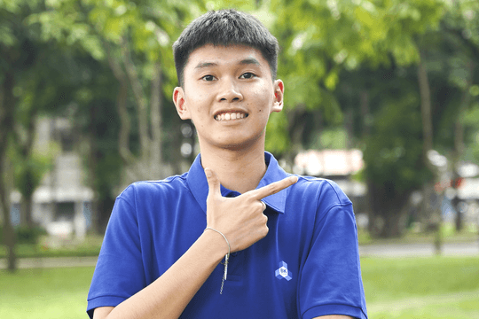 Thủ khoa Bách khoa TP HCM giành 'cú đúp' điểm Toán tuyệt đối