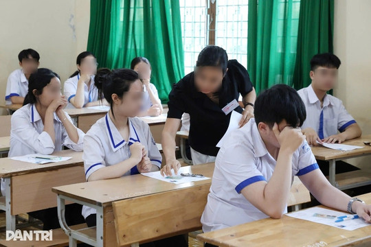 Nữ sinh bị trừ 4,75 điểm toán do chép bài của "thủ khoa khối D01 Bắc Ninh"