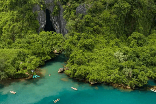 Phong Nha - Kẻ Bàng vào danh sách 11 điểm đến đẹp nhất Việt Nam năm 2026