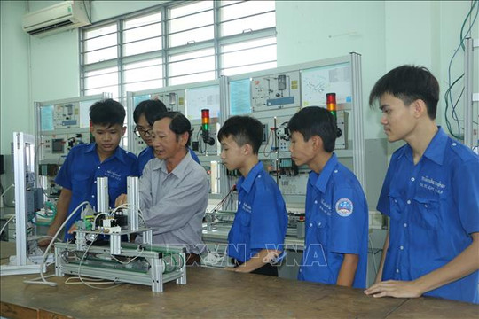 Mở rộng hợp tác, gắn đào tạo nghề với nhu cầu sử dụng lao động