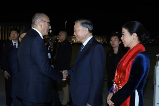 Tổng Bí thư, Chủ tịch nước Tô Lâm bắt đầu thăm chính thức Cộng hòa Pháp