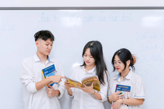 Thách thức mới đối với năng lực đọc hiểu của học sinh thời đại số