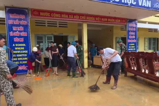 Nhiều trường học ở Quảng Trị cho học sinh nghỉ học do ảnh hưởng mưa lũ