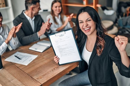 Mở mắt ra là có quà: Top 3 con giáp được Vũ trụ trải thảm đỏ, đón vận may tốt lành ngày 14/9/2026