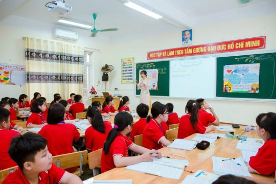 Phú Thọ nâng năng lực số, ứng dụng AI cho đội ngũ nhà giáo