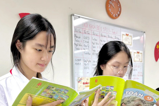 Quản trị nhu cầu sách giáo khoa bằng dữ liệu để tránh thừa - thiếu cục bộ