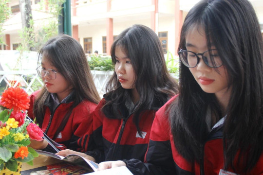 Xây dựng hệ sinh thái học tập suốt đời trong bối cảnh chuyển đổi số