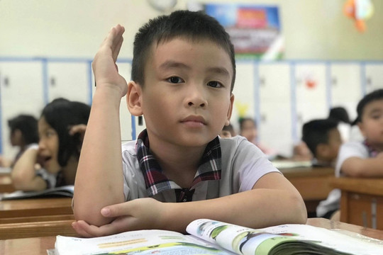 Điều chỉnh chương trình và SGK: “Bộ lắng nghe nhưng phải thận trọng”