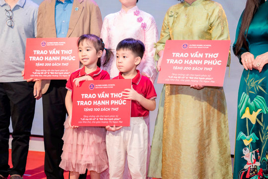 Bài thơ hạnh phúc: Đưa thơ vào đời sống học sinh từ những điều gần gũi