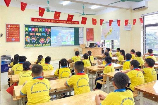 Nâng cao năng lực số, thúc đẩy đổi mới dạy và học ở Phú Thọ