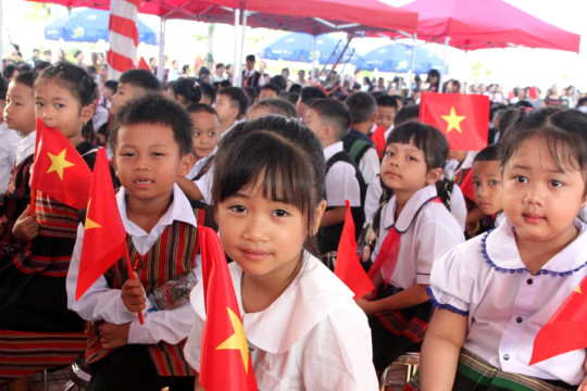 TP Huế thí điểm dạy và học tiếng Lào tại các trường phổ thông biên giới