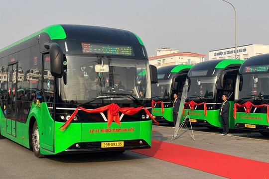 Giao thông đô thị Việt Nam chuyển xanh mạnh mẽ