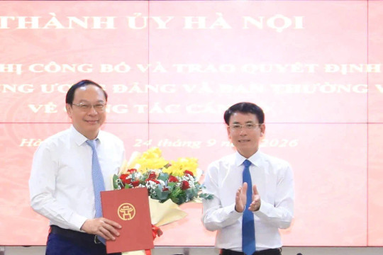 Thứ trưởng Bộ Nông nghiệp và Môi trường làm Trợ lý Bí thư Hà Nội Trần Đức Thắng