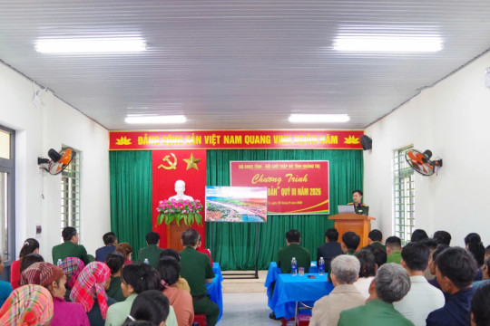Đưa 'thời sự về bản', góp phần giúp người dân vùng biên Quảng Trị giảm nghèo