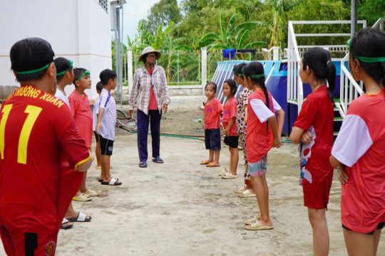 Đồng Tháp hỗ trợ kinh phí vận hành, khai thác hồ bơi trường học