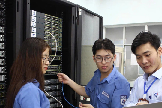 Kết nối đặt hàng đào tạo nhân lực chất lượng cao cho các ngành công nghệ mới nổi