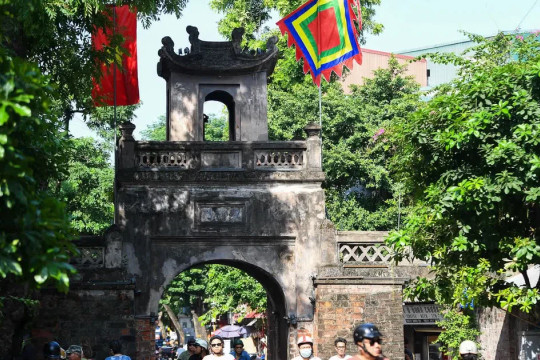 Miền Bắc nắng thu đẹp trước khi đón mưa rào