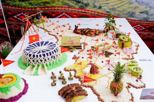 Hơn 100 gian hàng hội tụ tại Liên hoan ẩm thực Điện Biên 2026