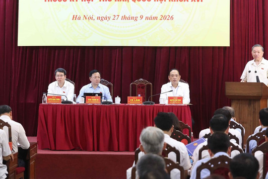 Tổng Bí thư, Chủ tịch nước: Tận dụng đất xây nhà để bán, trường học ai lo?