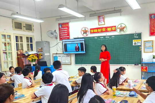 Hưng Yên đẩy mạnh ứng dụng AI, từng bước xây dựng lớp học số