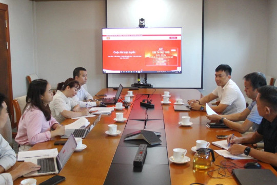 Thi trực tuyến Học Bác - Hiểu Đảng - Phát triển giáo dục, làm chủ công nghệ