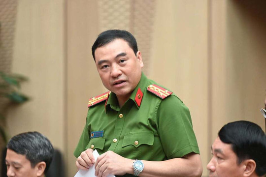 39 người bị khởi tố trong vụ án liên quan cựu Thứ trưởng Hoàng Trung