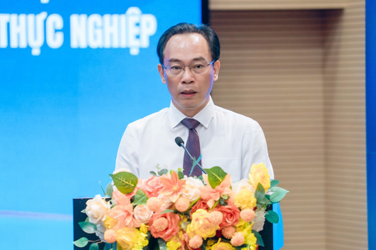 Bộ trưởng Hoàng Minh Sơn: "Đại học phải chuyển từ số lượng sang chất lượng thực chất"
