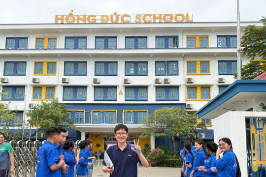 Giảm áp lực thi lớp 10 không chỉ bằng việc giảm số môn thi