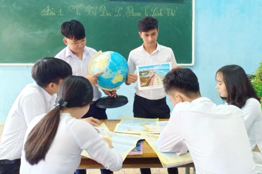 Chuyển từ dạy học sinh đọc sang hiểu và đánh giá bản đồ thế giới mới