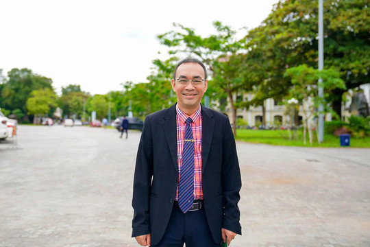Đại học Huế bổ nhiệm hiệu trưởng trường đào tạo nhân lực AI, điện hạt nhân