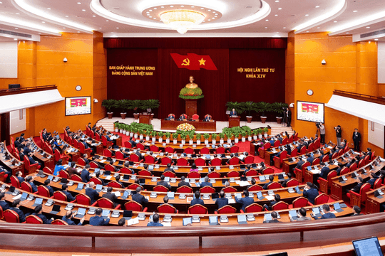 Hội nghị Trung ương 4 họp về công tác cán bộ