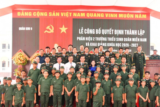 Phân hiệu 2 Trường Thiếu sinh quân miền Nam khai giảng khóa học đầu tiên