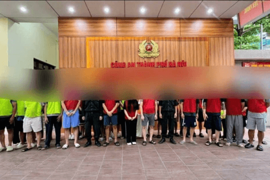 Triệt phá đường dây buôn bán hàng cấm, thiết bị y tế thu lợi hàng tỷ đồng