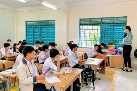 Cấp xã ở An Giang thiết lập đường dây nóng nhận phản ánh về dạy thêm, học thêm